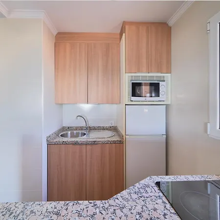 Playa Bajondillo Terrace - Free Parking * 토레몰리노스