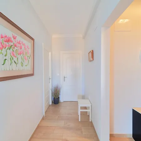 Playa Bajondillo Terrace - Free Parking Apartment *